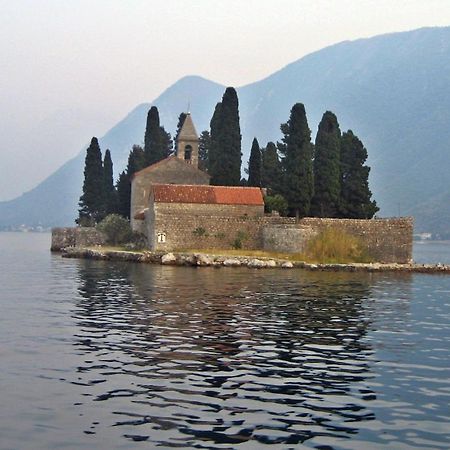 Villa Mare Apartments Tivat Eksteriør bilde